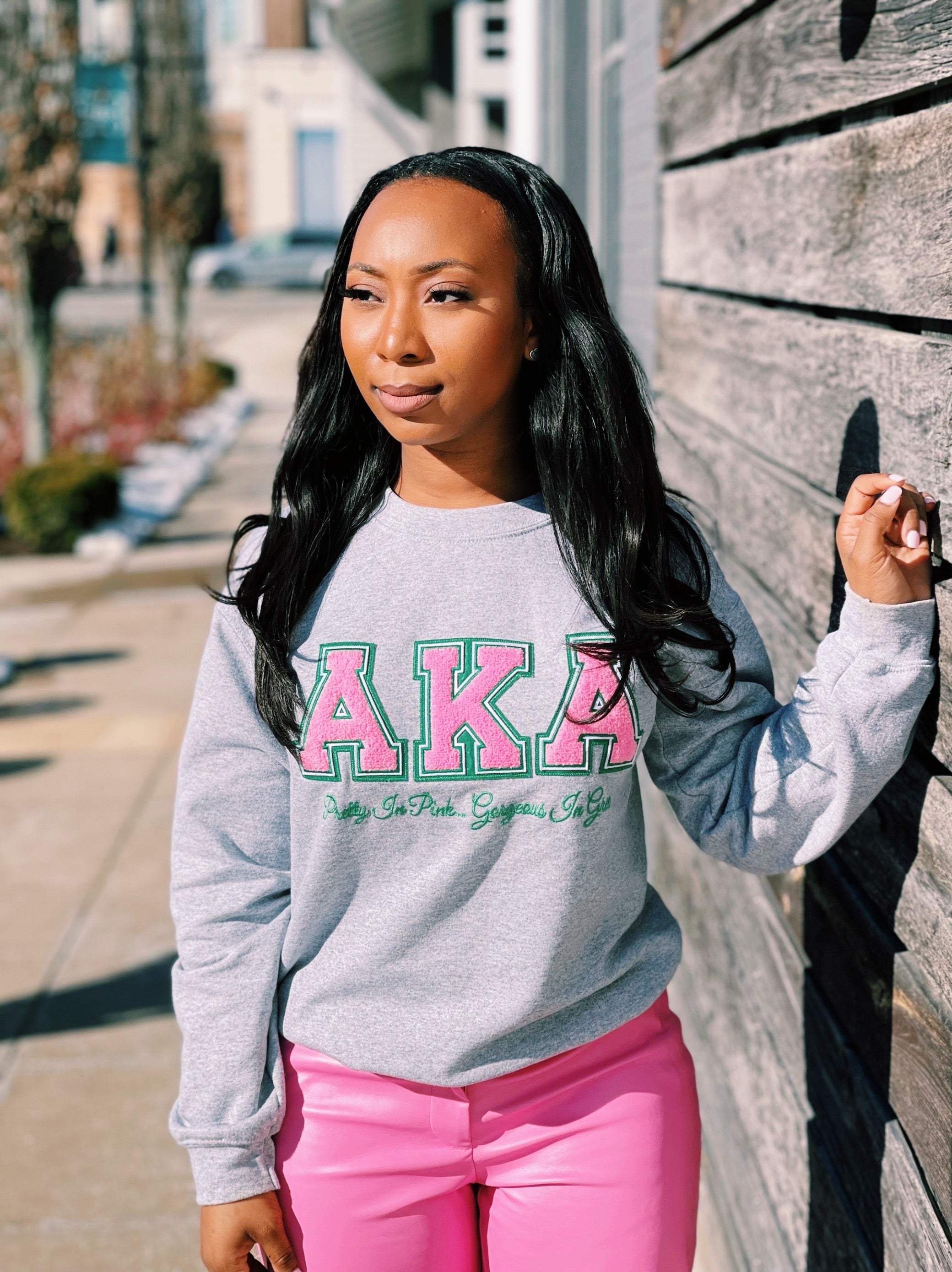 Pretty in Pink, Gorgeous in Green. Pretty in Pink, Gorgeous in Green.